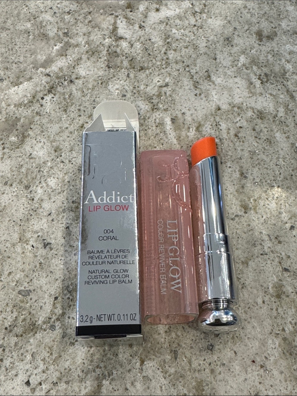 Dior Lip Glow Reviver Balm - Coral 004